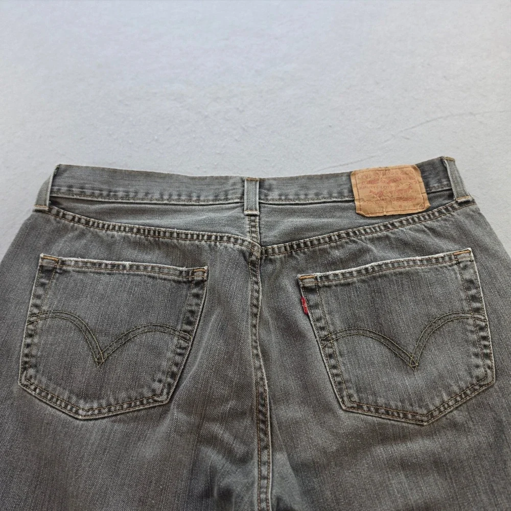 Levi's 501 Original Fit Mens Jeans 36x30 Grey Denim Button Fly Straight Leg 2008